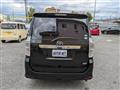 2013 Toyota Voxy