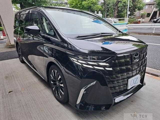 2023 Toyota Alphard Hybrid
