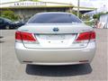 2015 Toyota Crown Hybrid