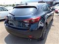 2015 Mazda Axela