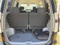 2005 Toyota Voxy