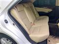 2013 Toyota Crown Hybrid