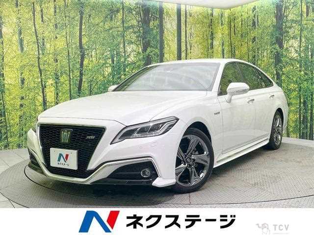 2019 Toyota Crown Hybrid