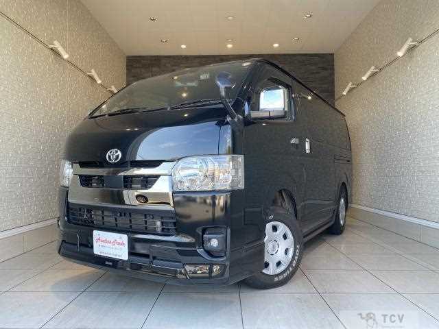 2022 Toyota Hiace Van