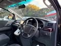 2013 Toyota Alphard G