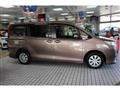 2014 Toyota Noah