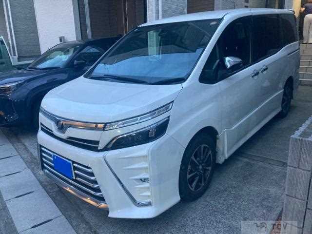 2018 Toyota Voxy