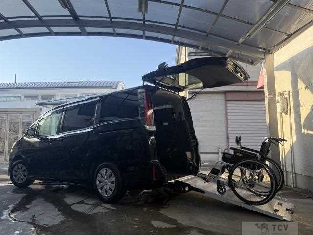 2020 Toyota Noah