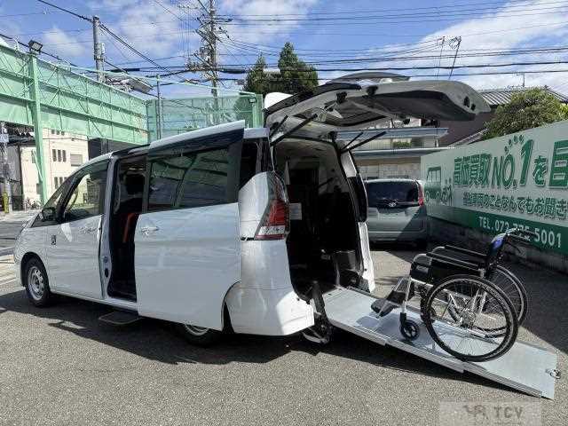 2021 Nissan Serena