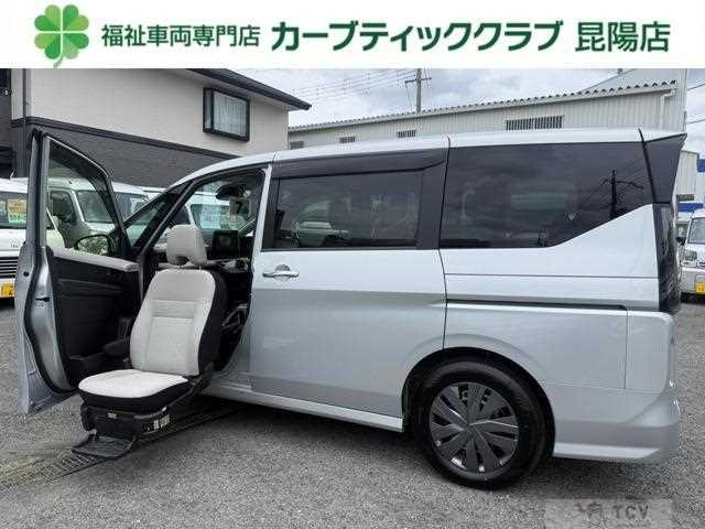 2024 Nissan Serena