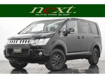 2011 Mitsubishi Delica D5