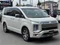 2021 Mitsubishi Delica D5