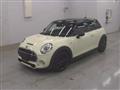2017 BMW MINI