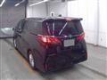 2025 Toyota Alphard Hybrid