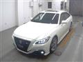 2019 Toyota Crown