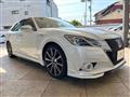 2013 Toyota Crown Hybrid