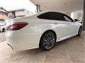 2018 Toyota Crown Hybrid