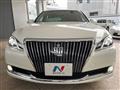 2014 Toyota Crown Majesta