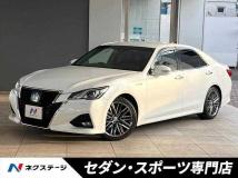 2016 Toyota Crown Hybrid