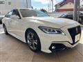 2018 Toyota Crown Hybrid