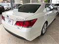 2014 Toyota Crown Hybrid