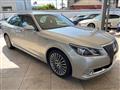2016 Toyota Crown Majesta