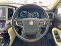 2017 Toyota Crown Hybrid