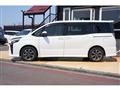 2017 Toyota Voxy