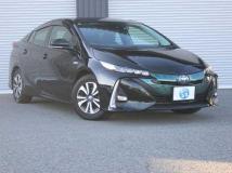 2019 Toyota Prius PHV