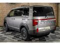 2019 Mitsubishi Delica D5