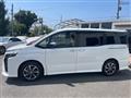 2020 Toyota Voxy