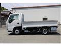 2019 Isuzu Elf Truck