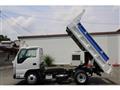 2013 Isuzu Elf Truck