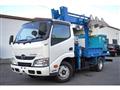 2013 Hino Dutro