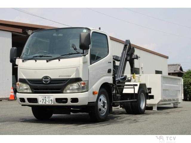 2012 Hino Dutro