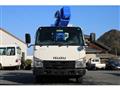 2016 Isuzu Elf Truck