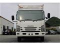 2018 Isuzu Elf Truck