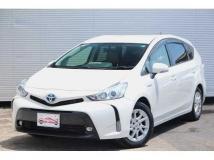 2015 Toyota PRIUS α