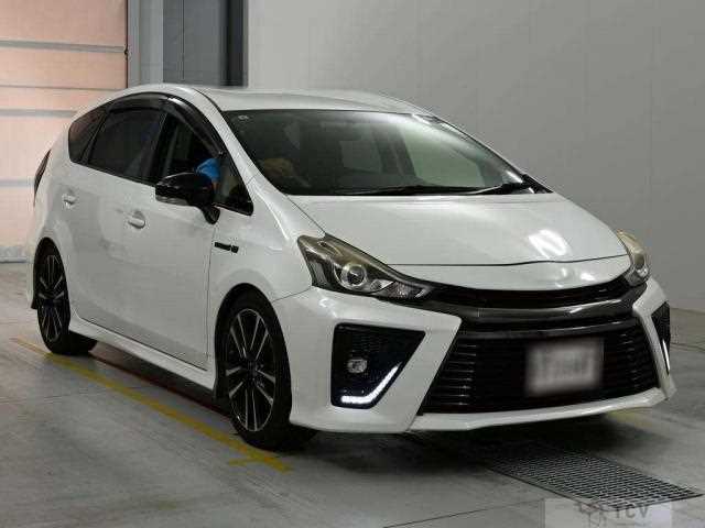 2015 Toyota PRIUS α