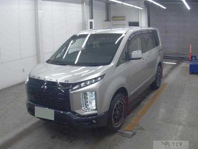 2023 Mitsubishi Delica D5