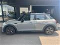 2022 BMW MINI