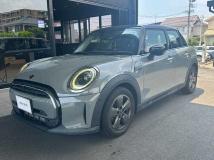 2022 BMW MINI