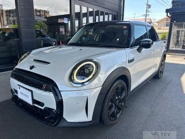 2023 BMW MINI