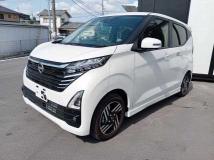 2025 Nissan Nissan Others