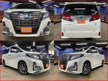 2017 Toyota Alphard Hybrid