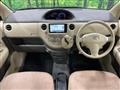 2011 Toyota Sienta