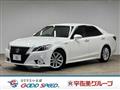 2013 Toyota Crown Hybrid