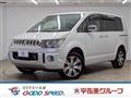 2016 Mitsubishi Delica D5