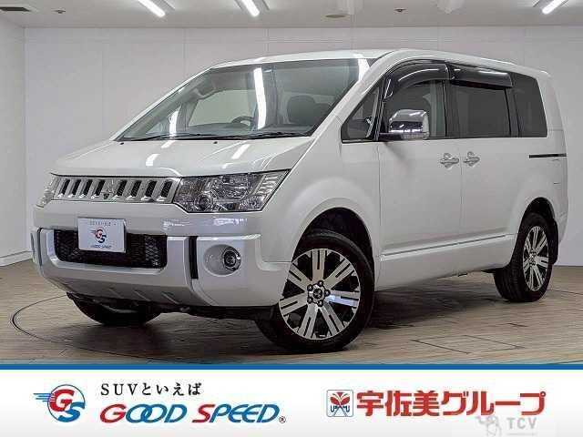 2016 Mitsubishi Delica D5