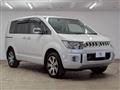 2016 Mitsubishi Delica D5